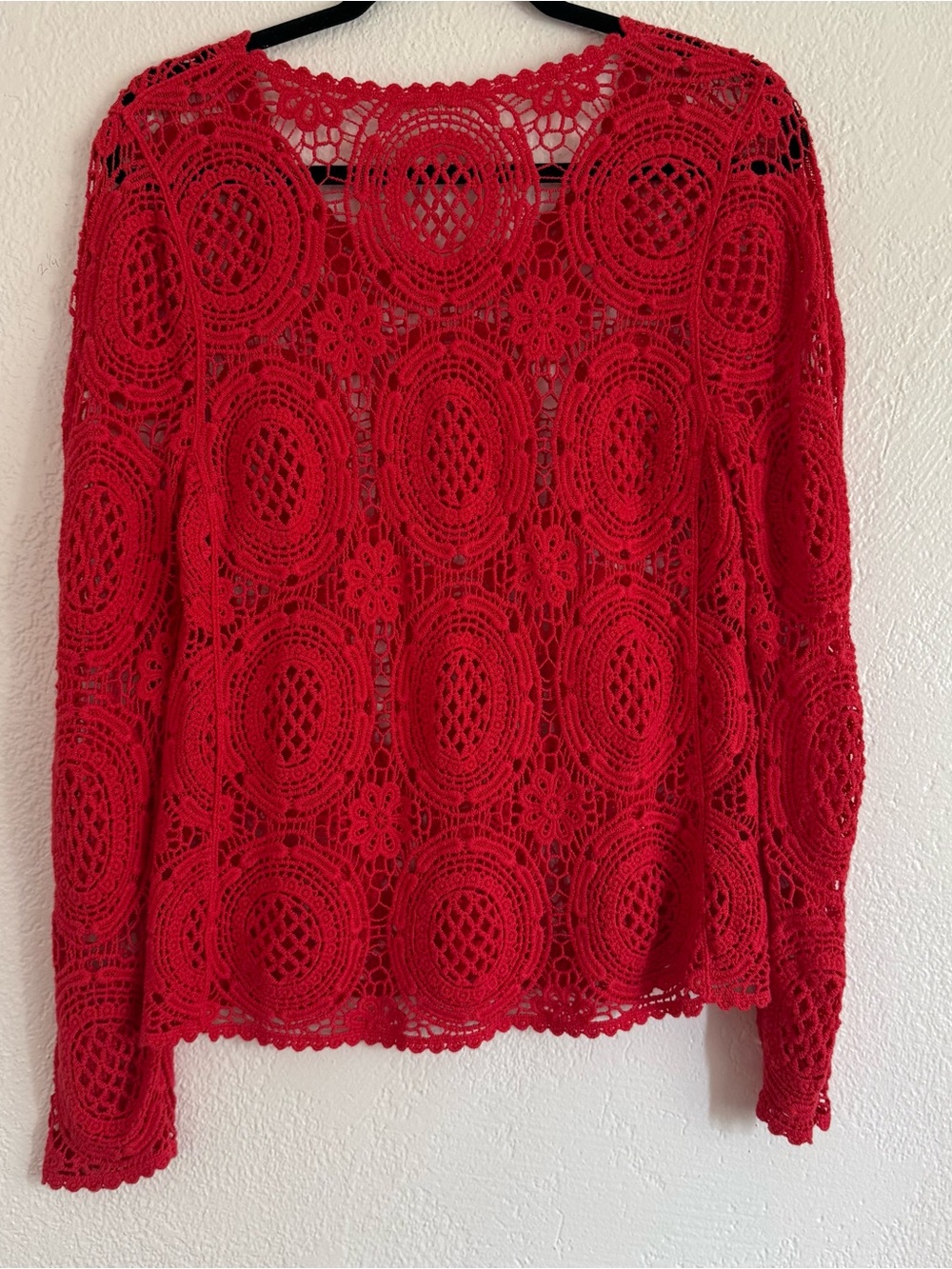 Crochet Long Sleeve Top Size Small Red Boho Chic Whimsy Beachy Solitaire - Picture 4 of 4